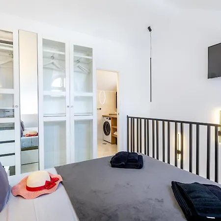 Apartamento Parque Santiago Ii Fabulous 1 Bedroom Duplex *